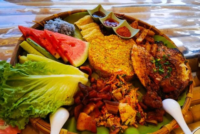 坑攻略：精选路线+价格明细+地道美食指南麻将胡了试玩网站免费云南六天五晚跟团游防(图3)